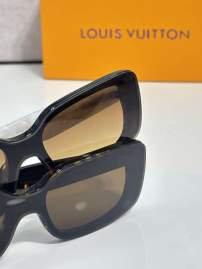 Picture of Louis Vuitton Sunglasses _SKUfw79761597fw